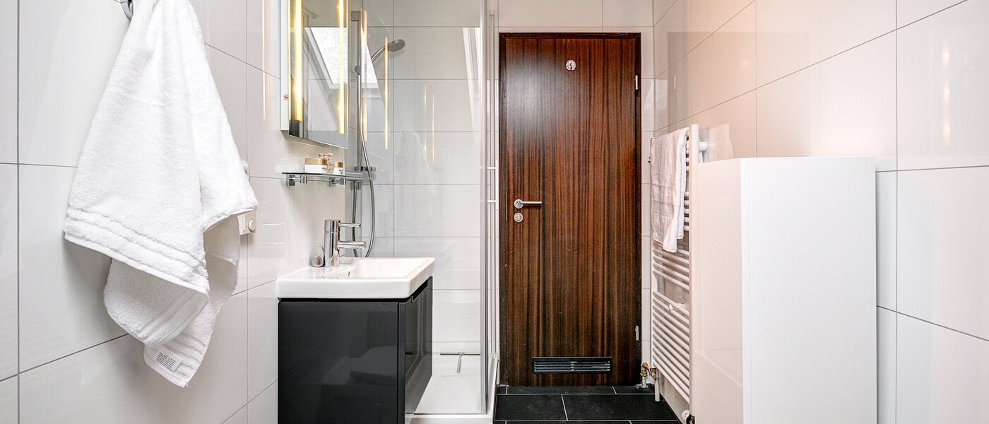 Wohnung Ottobrunn 03 Badezimmer 8329