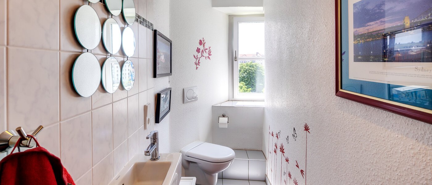 Wohnung München Altstadt 01 Gäste-WC 8351
