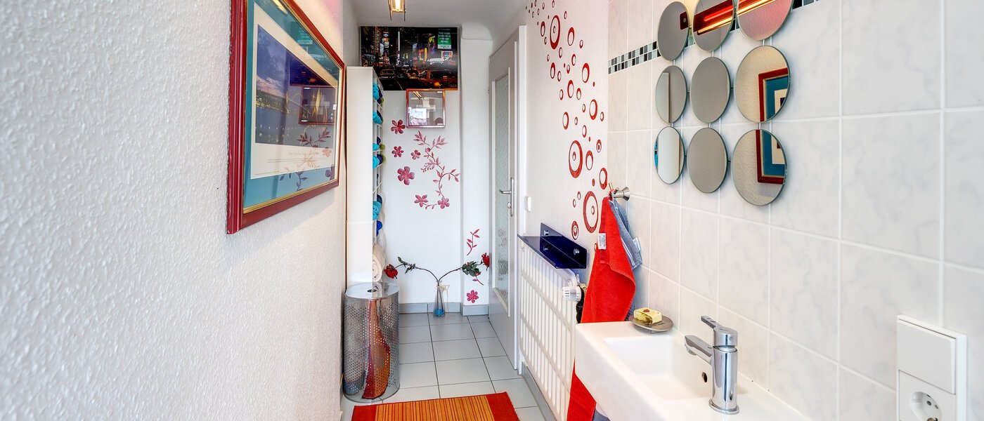 Wohnung München Altstadt 02 Gäste-WC 8351