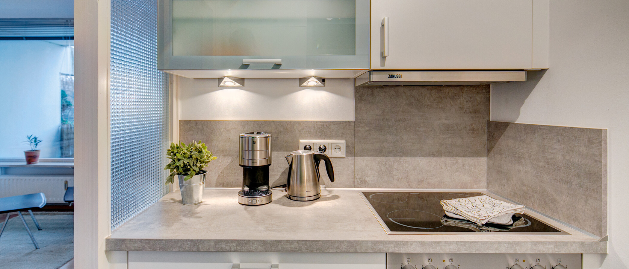 Wohnung München Maxvorstadt - Westen 01 Küche 8359