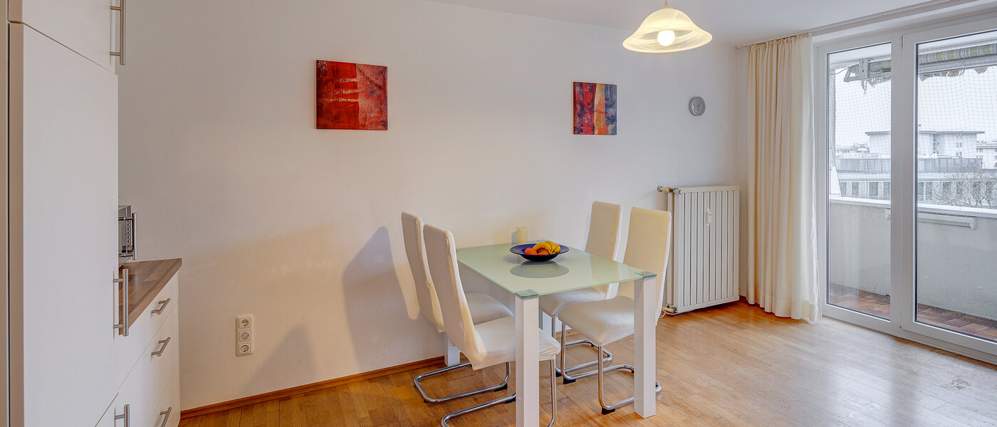 Wohnung München Bogenhausen 04 Küche 8368