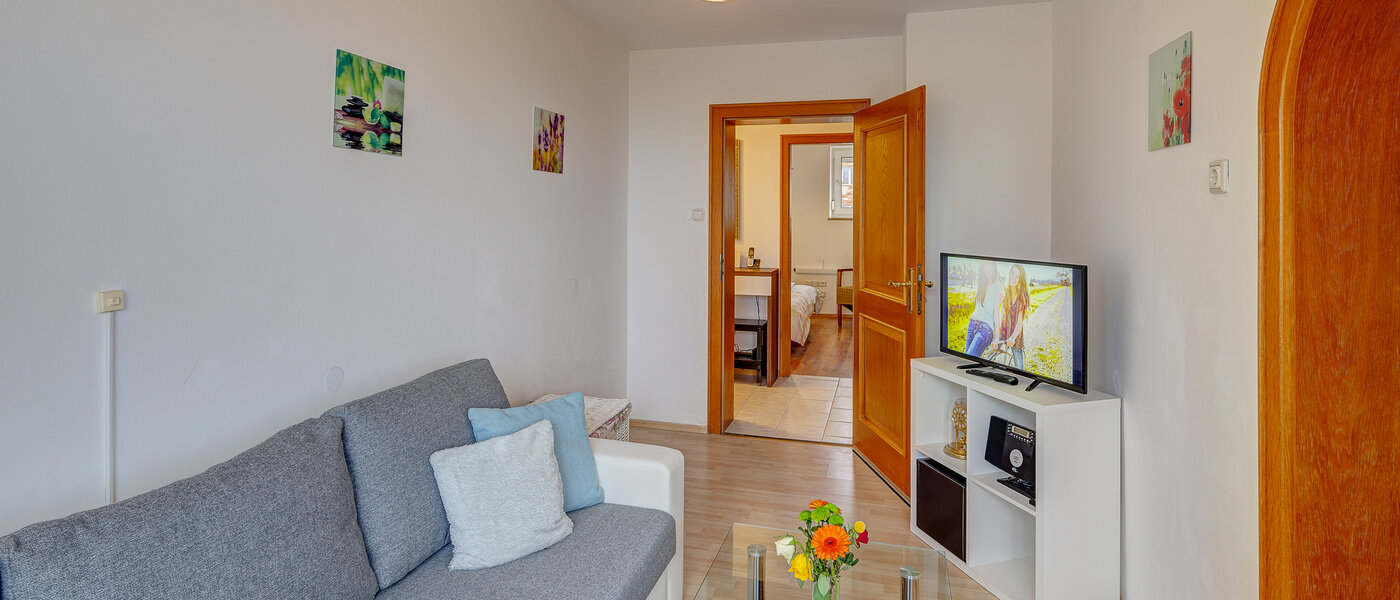 Wohnung München Bogenhausen 03 Wohnzimmer 8368