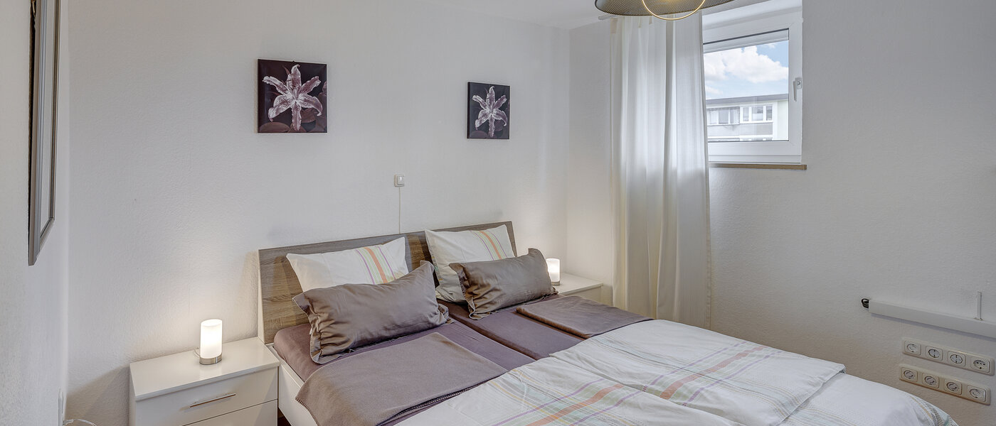 Wohnung München Bogenhausen 01 1. Schlafzimmer 8368