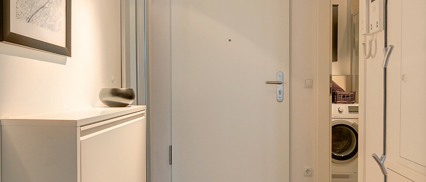 Wohnung München Bogenhausen 02 Flur/Gang 8432