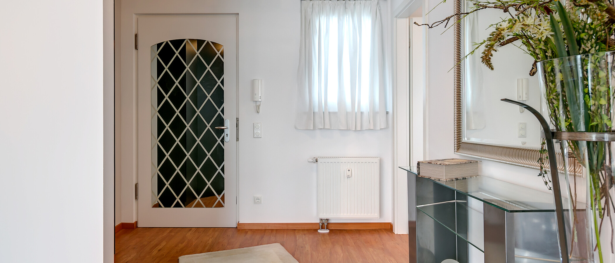 Dachterrassenwohnung München Bogenhausen 01 Flur/Gang 8467