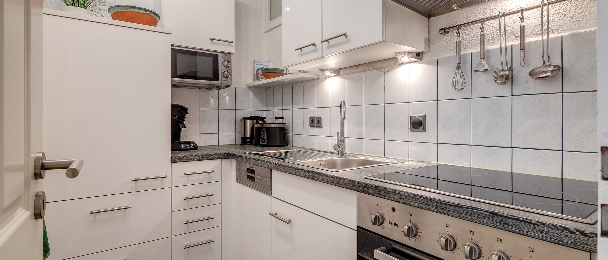 Wohnung Germering 01 Küche 8550
