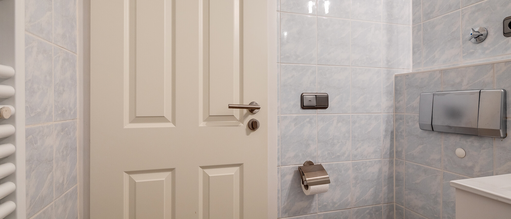 Wohnung Germering 03 Badezimmer 8550