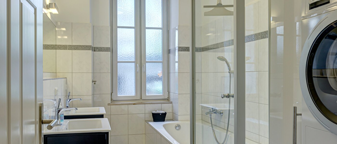 Wohnung München Maxvorstadt - Universitätsviertel 02 Badezimmer 8558