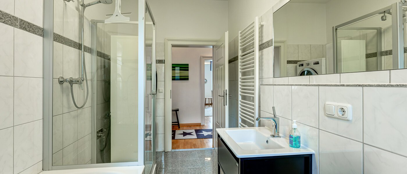 Wohnung München Maxvorstadt - Universitätsviertel 04 Badezimmer 8558