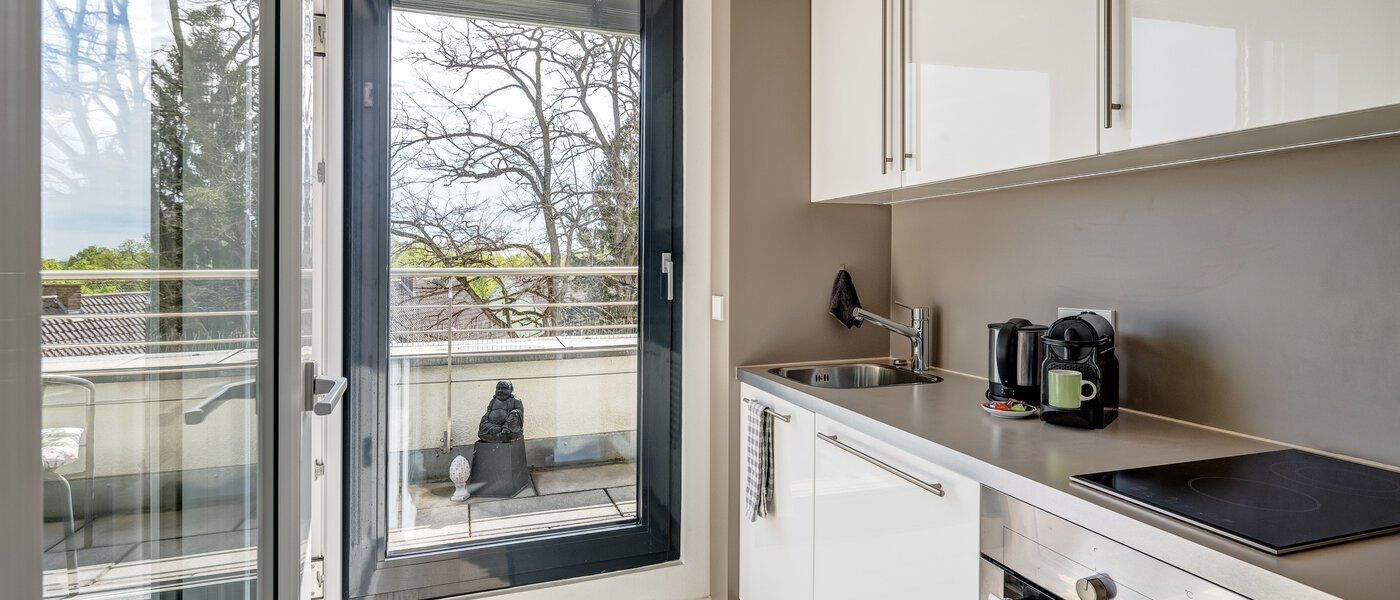 Wohnung München Bogenhausen 01 Küche 8577