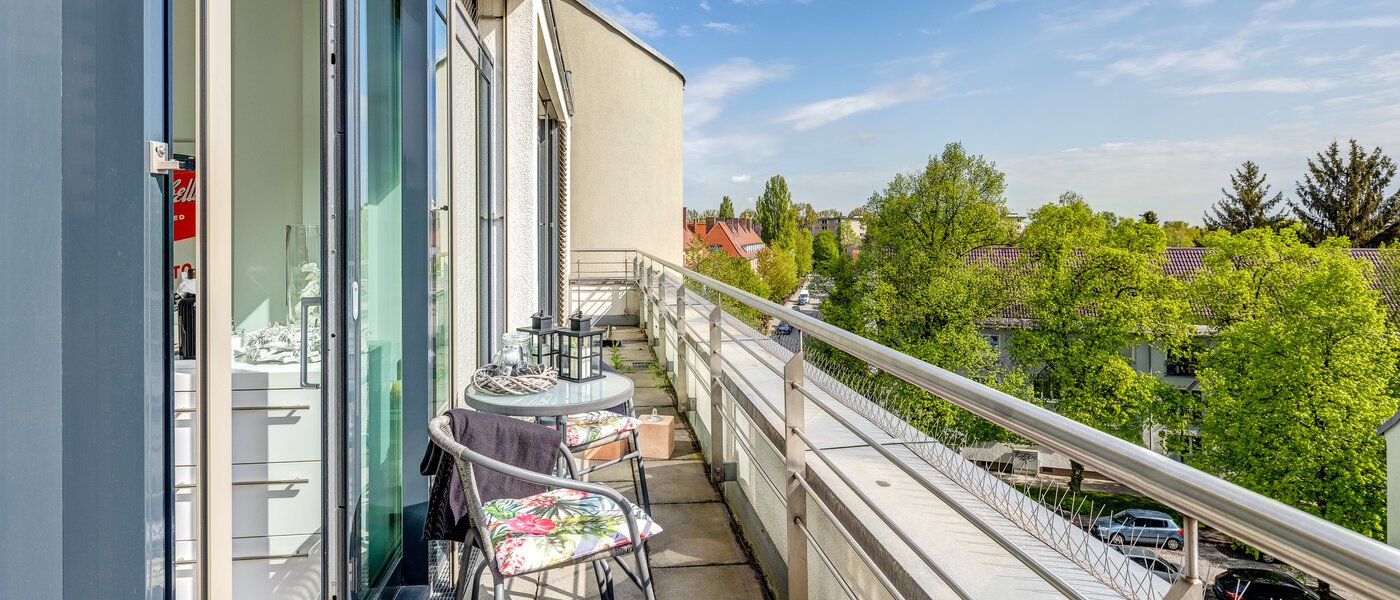 Wohnung München Bogenhausen 01 Balkon 8577