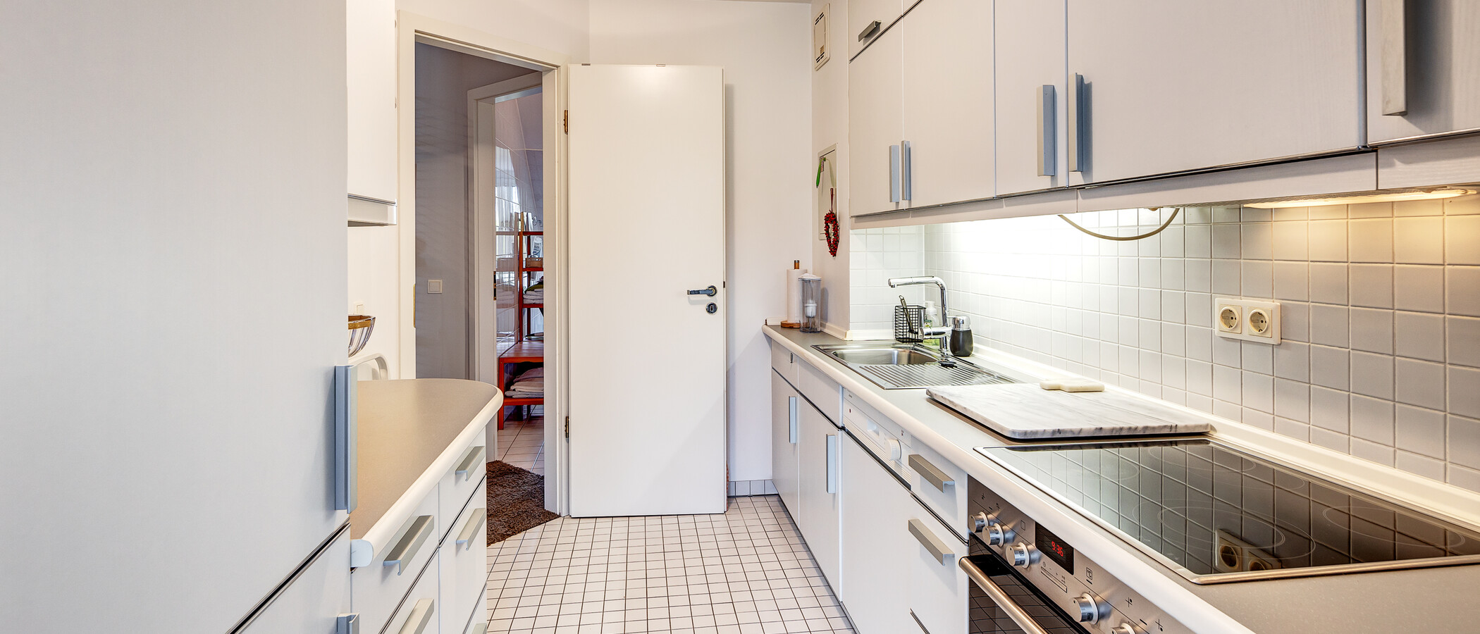 Dachgeschosswohnung München Denning 04 Küche 8585