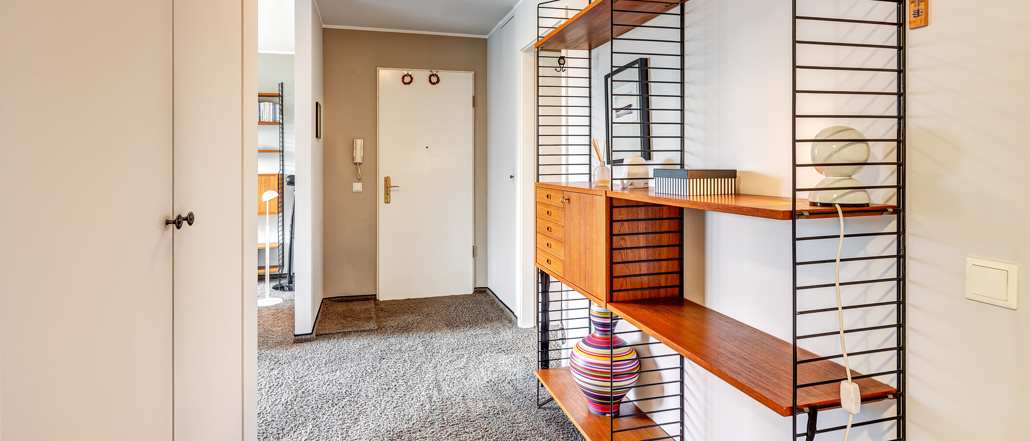 Dachgeschosswohnung München Denning 02 Flur/Gang 8585