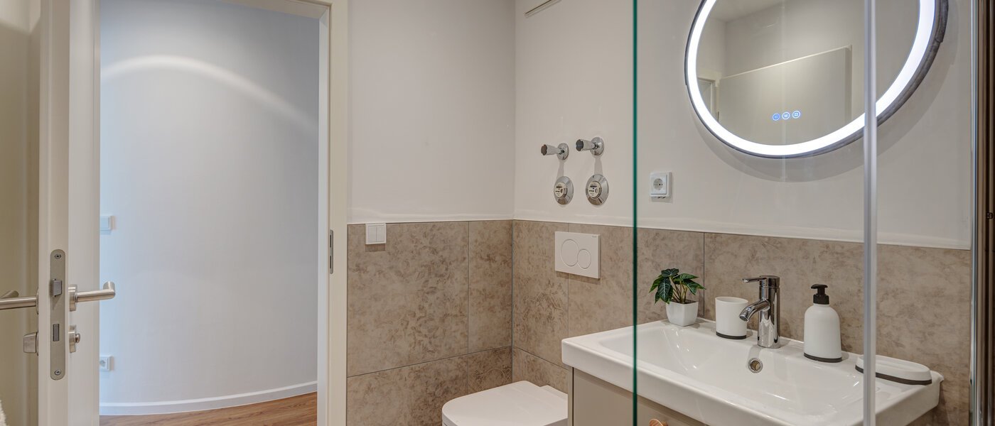 Wohnung München Ramersdorf 02 Badezimmer 8588