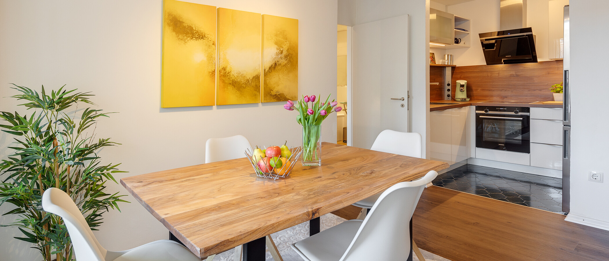 Wohnung München Schwabing-West (rund um den Bonner Platz) 07 Wohnbereich 8590