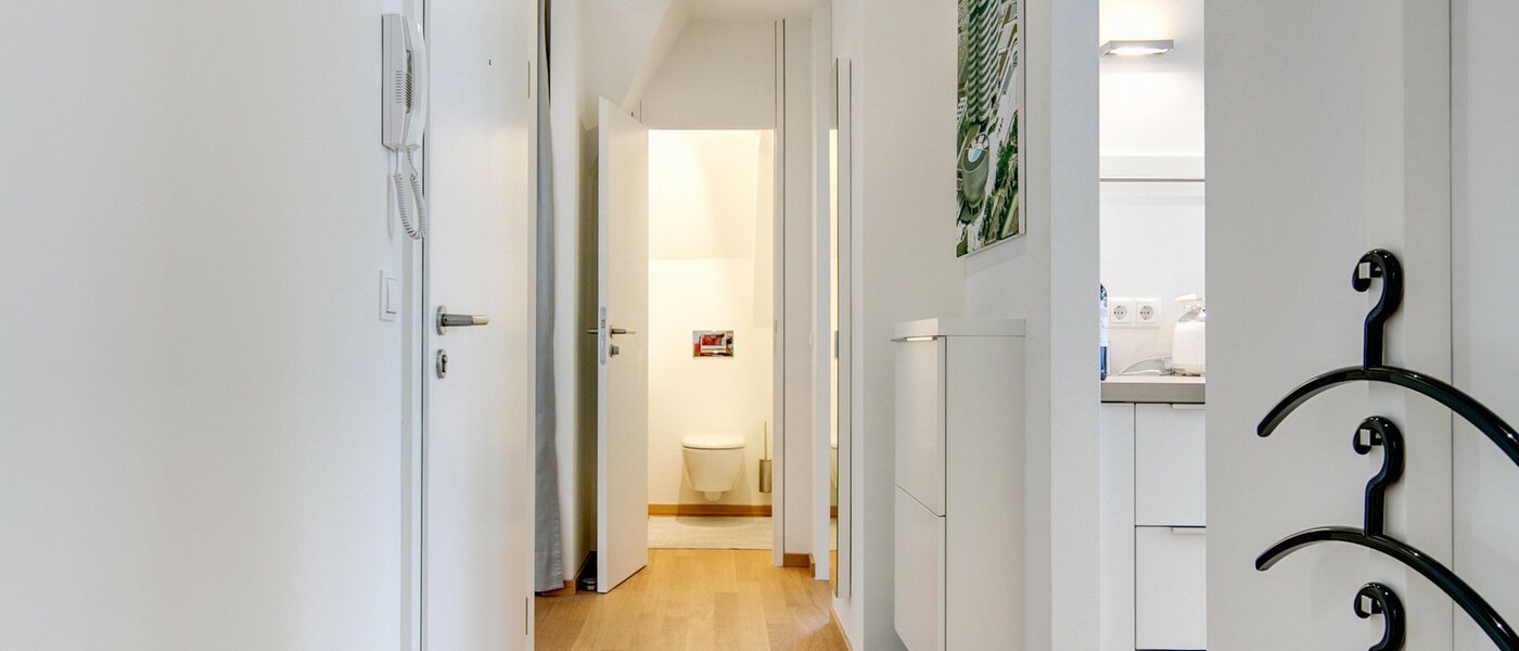 Wohnung München Neuhausen 01 Flur/Gang 8591