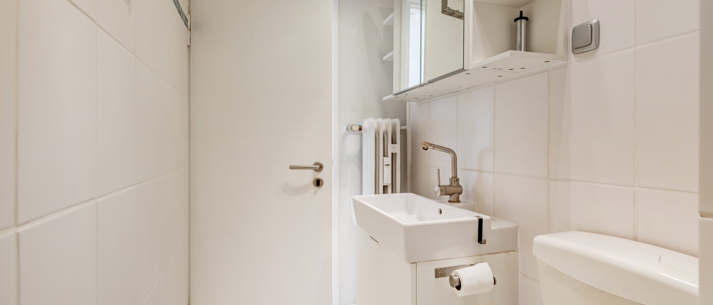 Apartment München Au-Haidhausen 02 Badezimmer 860