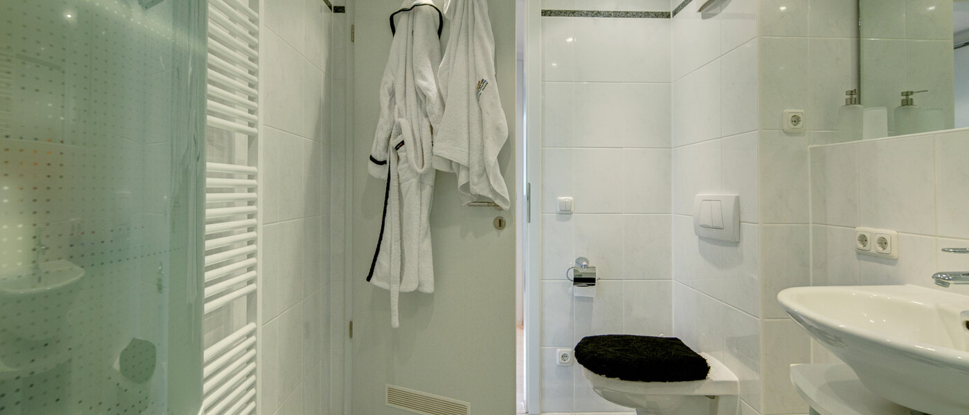 Galeriewohnung München Moosach 03 Badezimmer 8607