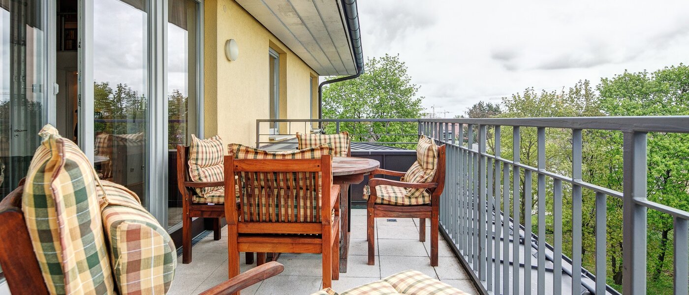 Galeriewohnung München Moosach 01 Terrasse 8607