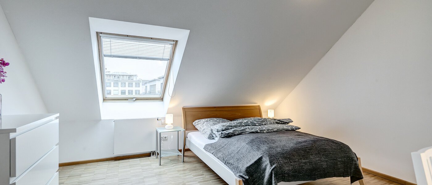 Wohnung München Maxvorstadt - Museumsviertel 02 2. Schlafen 862