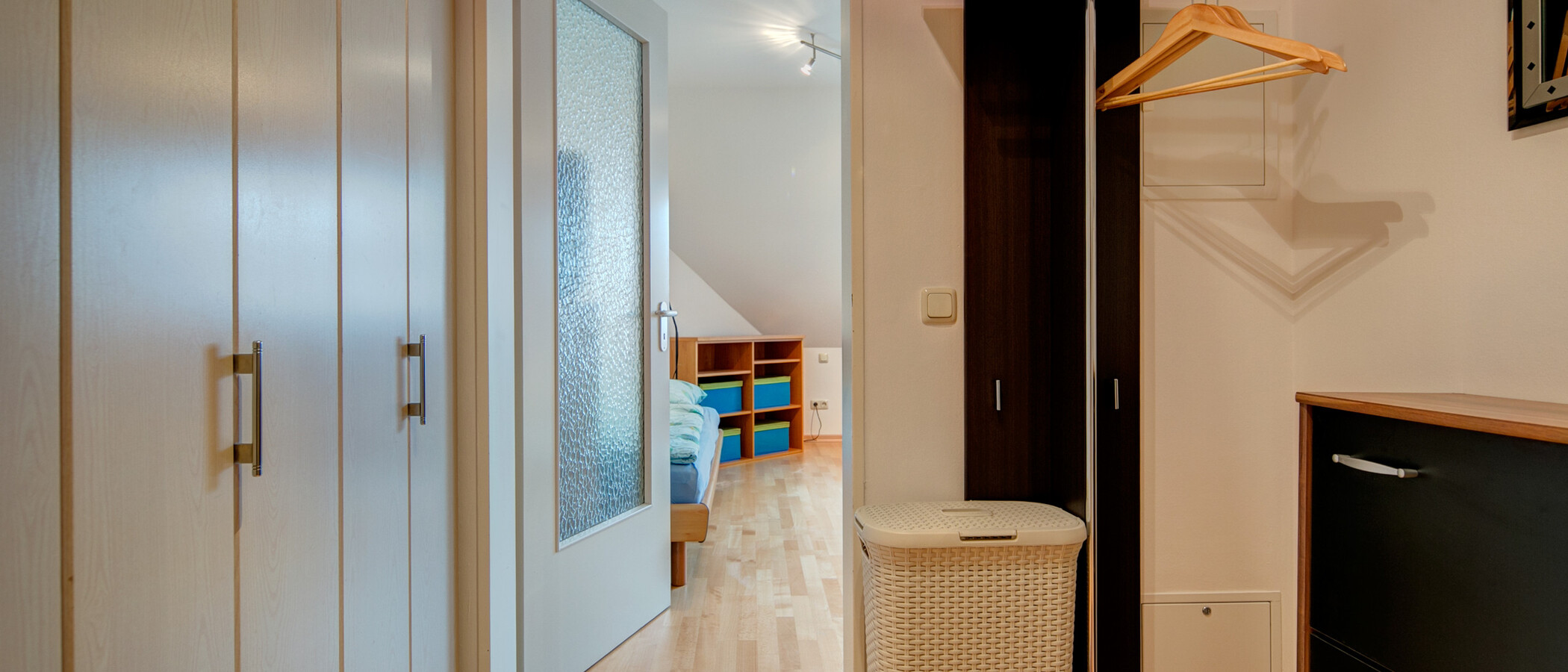 Dachgeschosswohnung München Moosach 02 Flur/Gang 8631