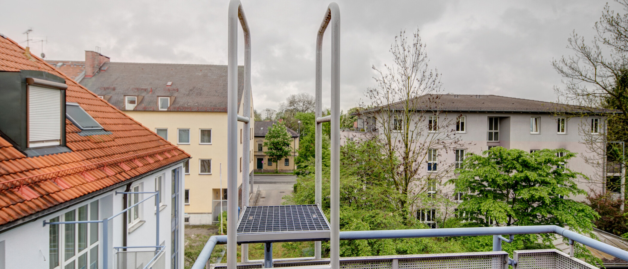 Dachgeschosswohnung München Moosach 02 Aussicht 8631