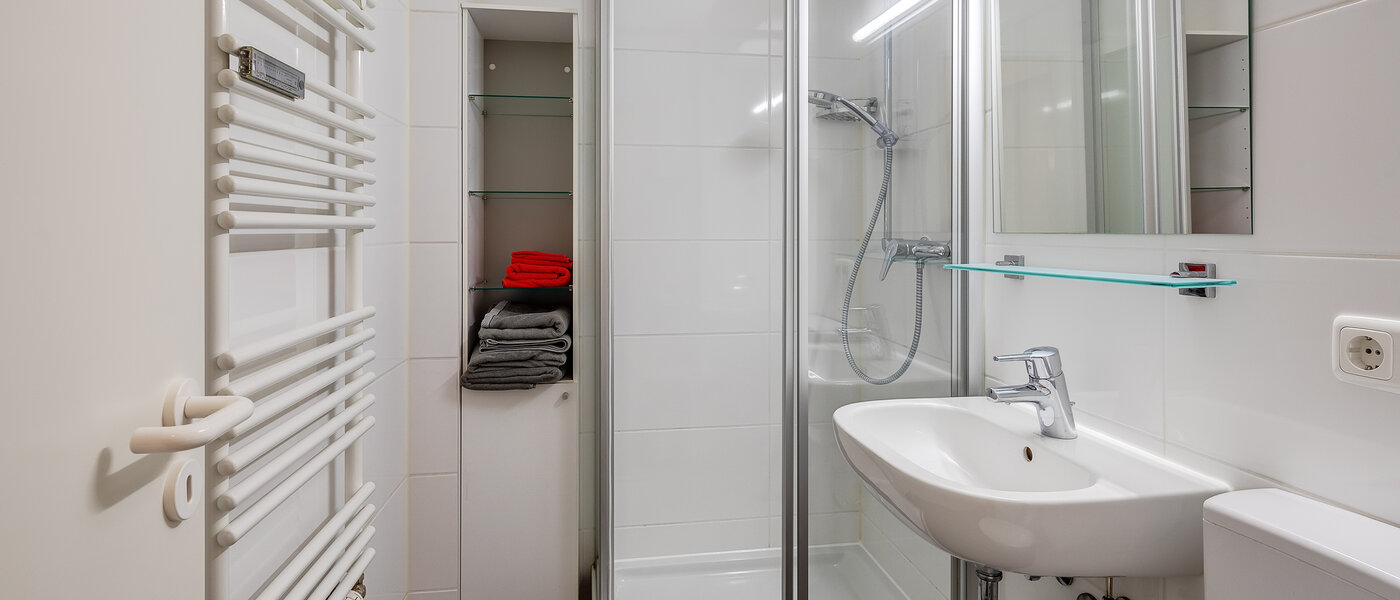 Wohnung München Parkstadt Bogenhausen 01 Badezimmer 8635