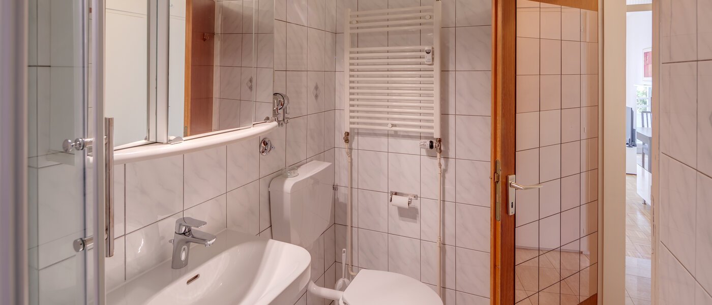 Wohnung München Am Hart 02 Badezimmer 8704