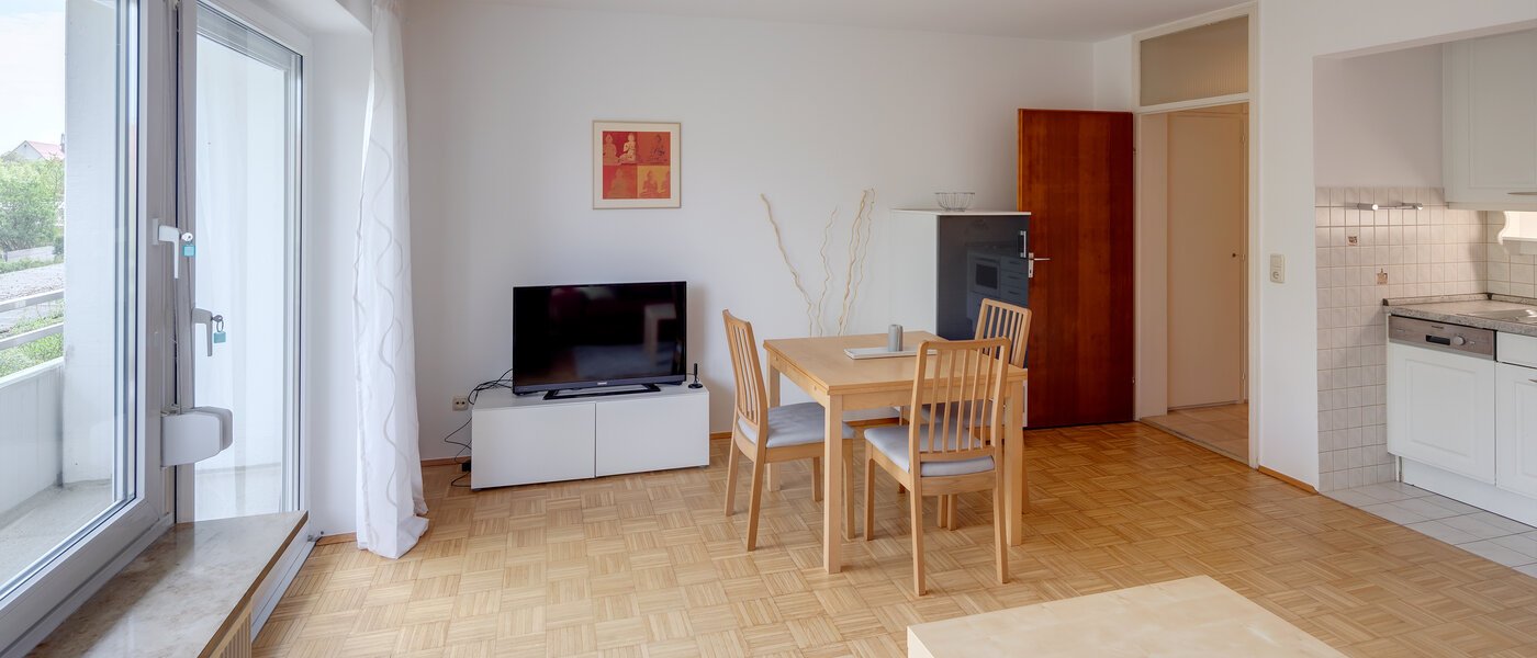 Wohnung München Am Hart 03 Wohnbereich 8704