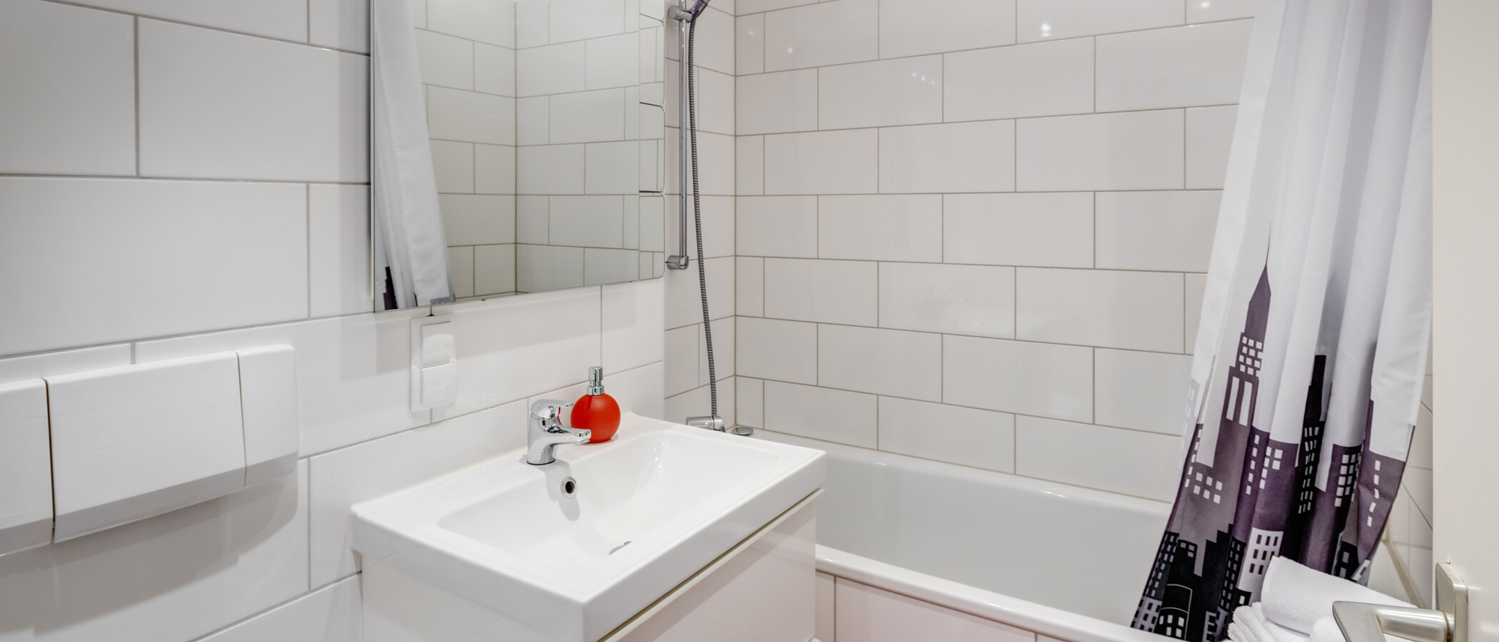 Wohnung München Schwabing-Nord (zw. Leopoldstraße & Englischen Garten) 01 Badezimmer 8728