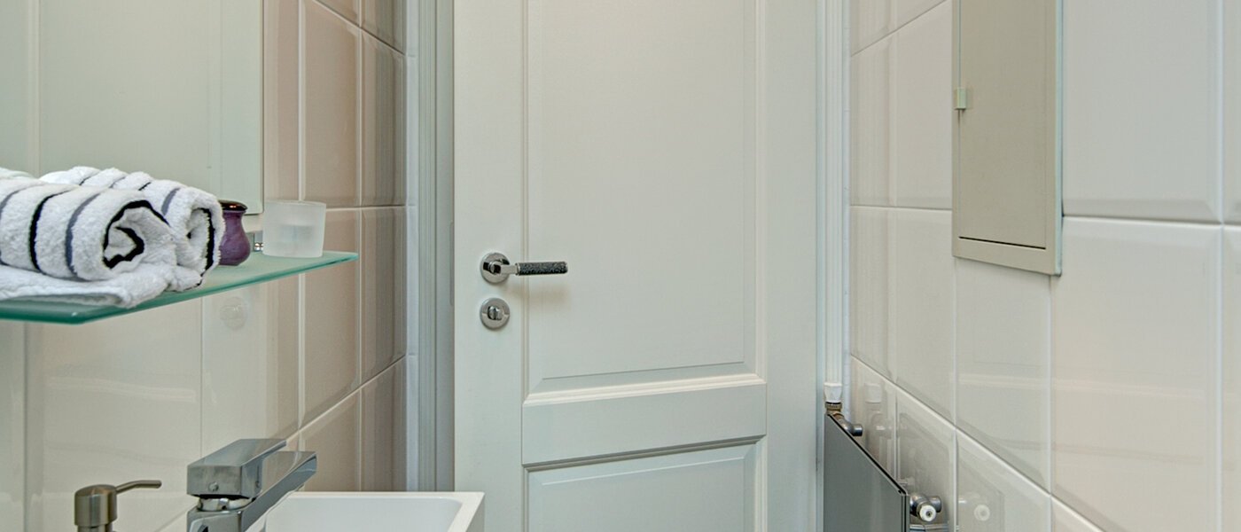 Maisonettewohnung München Neuhausen 02 Gäste-WC 8765