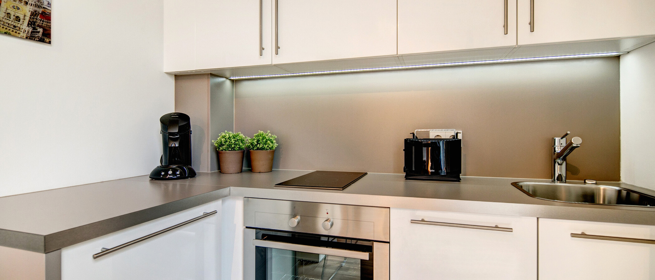 Apartment München Bogenhausen 01 Küche 8773
