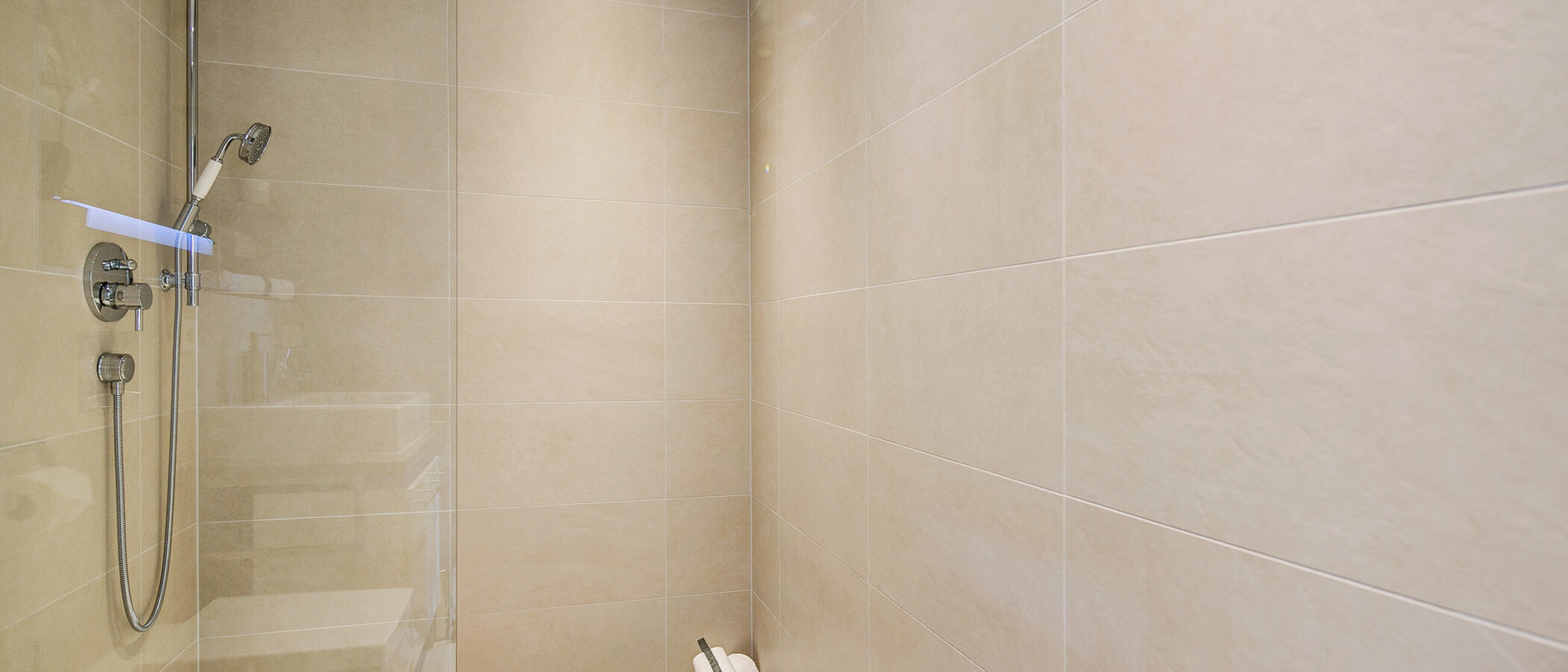 Apartment München Bogenhausen 02 Badezimmer 8773