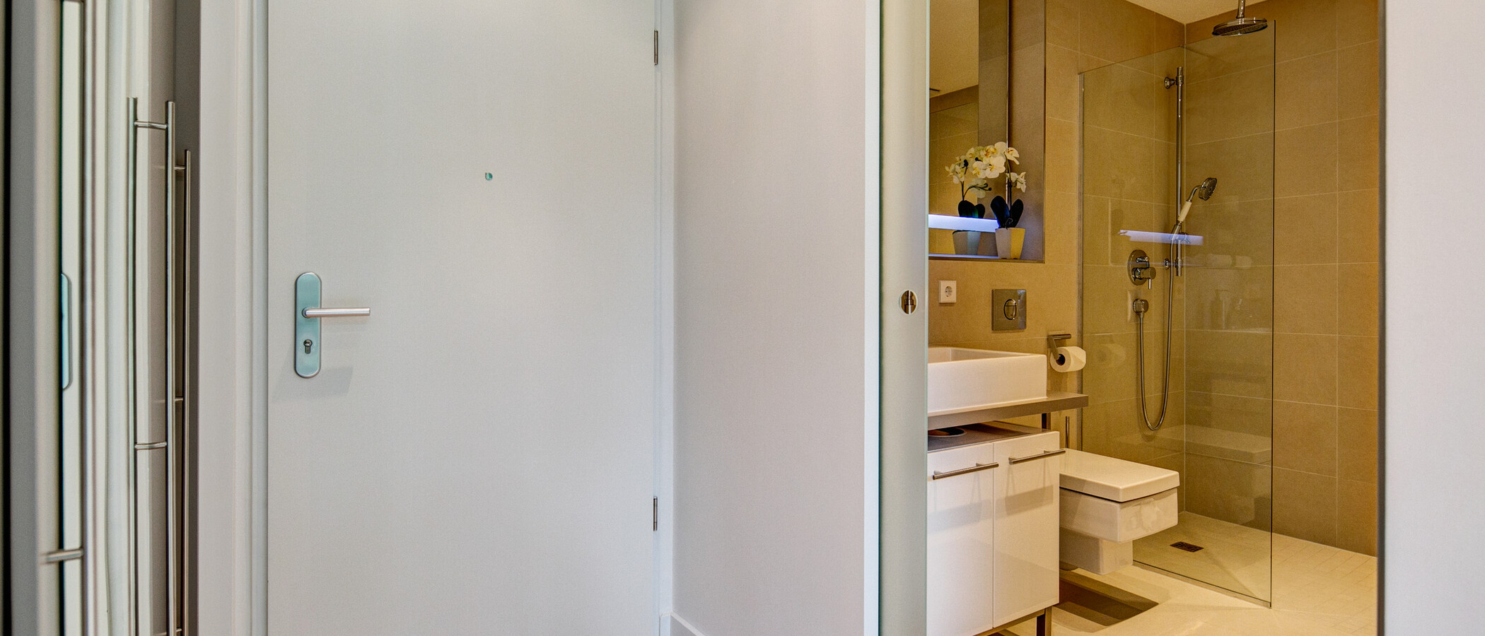 Apartment München Bogenhausen 01 Flur/Gang 8773