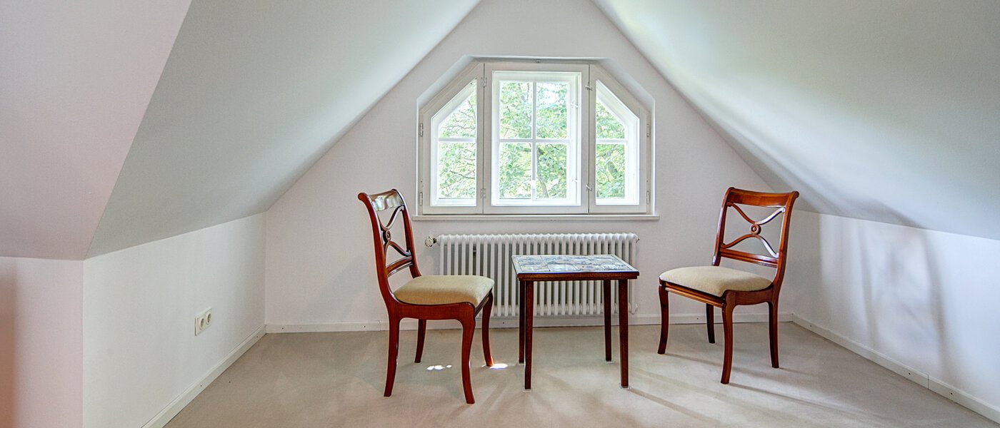 Dachgeschosswohnung München Solln 03 Gästezimmer 8785