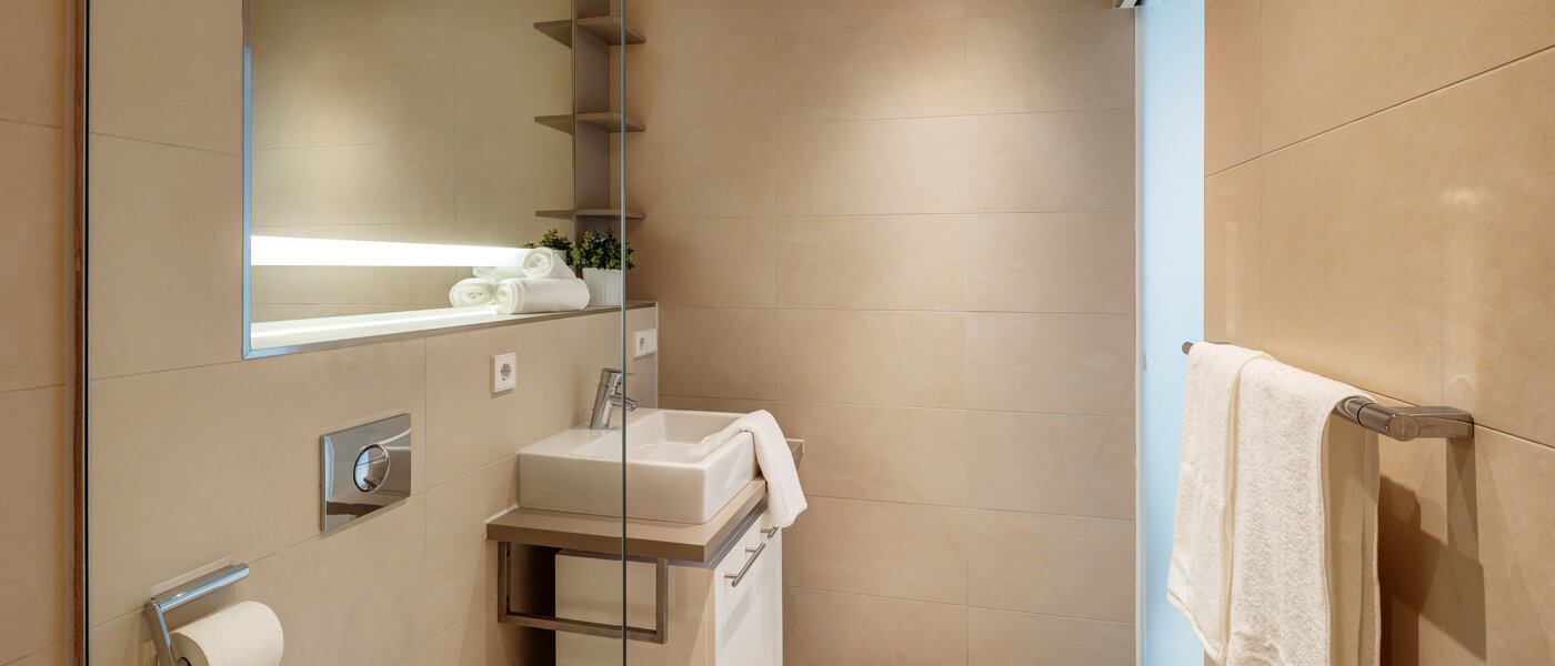 Wohnung München Bogenhausen 05 Badezimmer 8795