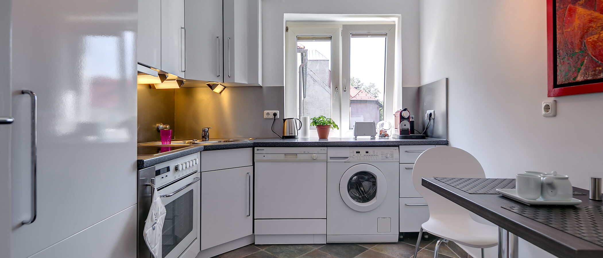 Wohnung München Schwabing-Nord (zw. Belgrad- & Leopoldstraße) 01 Küche 8856