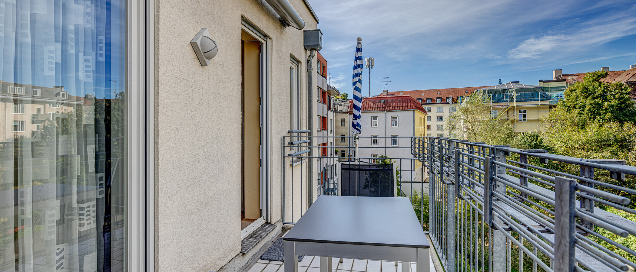 Wohnung München Maxvorstadt - Rund um den Josephsplatz 02 Balkon 8863