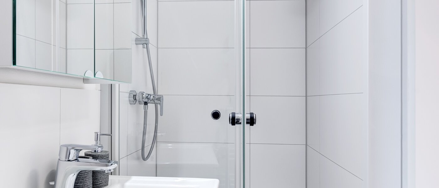 Apartment München Maxvorstadt - Universitätsviertel 02 Badezimmer 8924