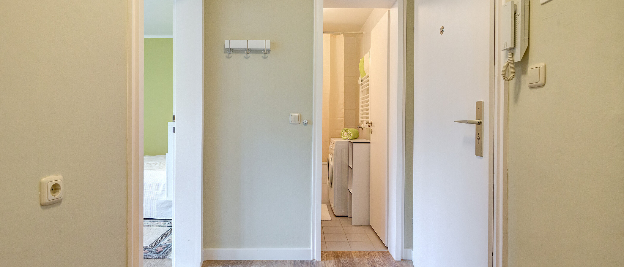 Apartment München Schwabing-West (rund um den Hohenzollernplatz) 01 Flur/Gang 8939