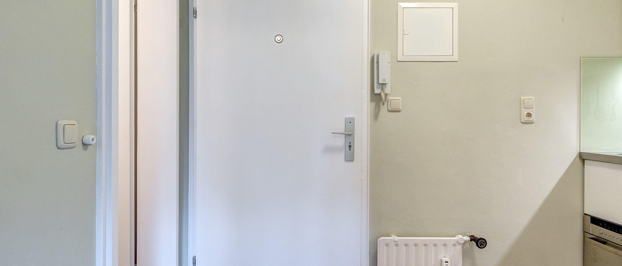 Apartment München Schwabing-West (rund um den Hohenzollernplatz) 02 Flur/Gang 8939