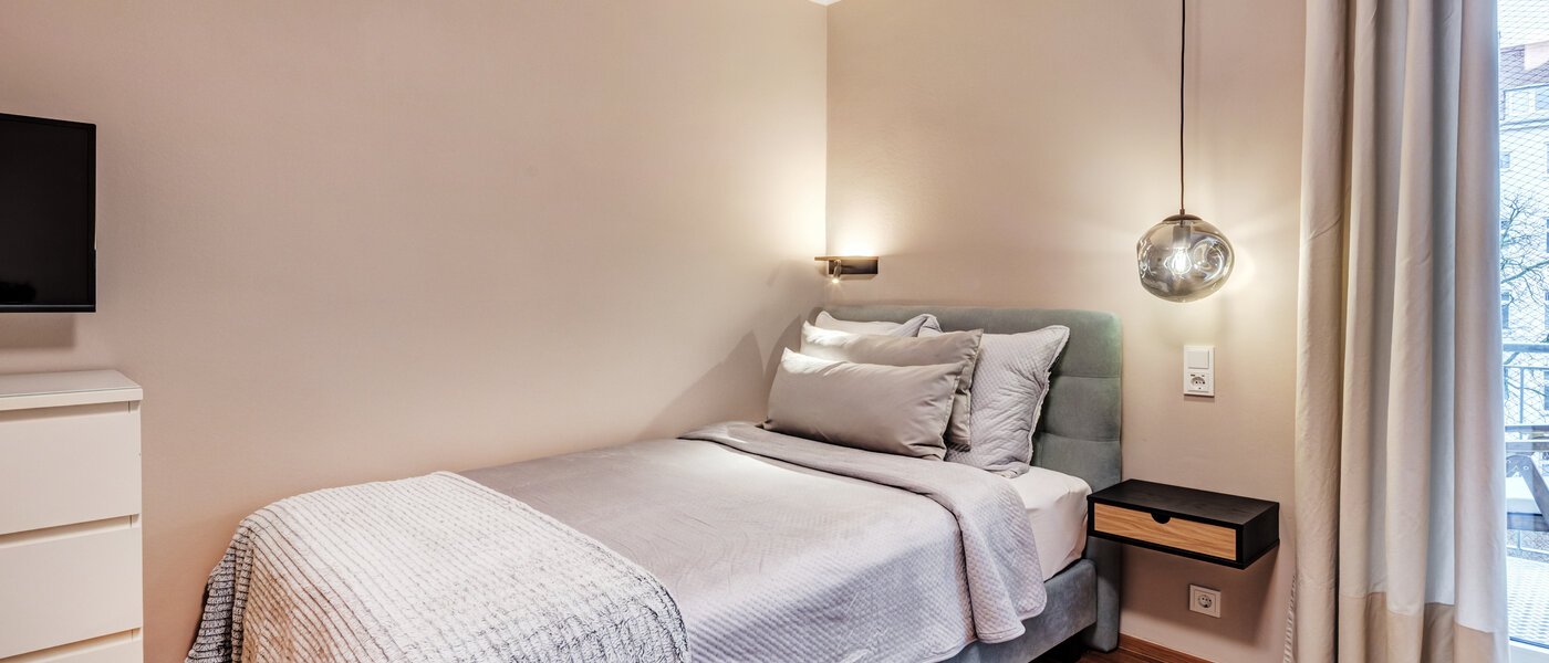 Wohnung München Maxvorstadt - Rund um den Josephplatz 01 Schlafbereich 8953