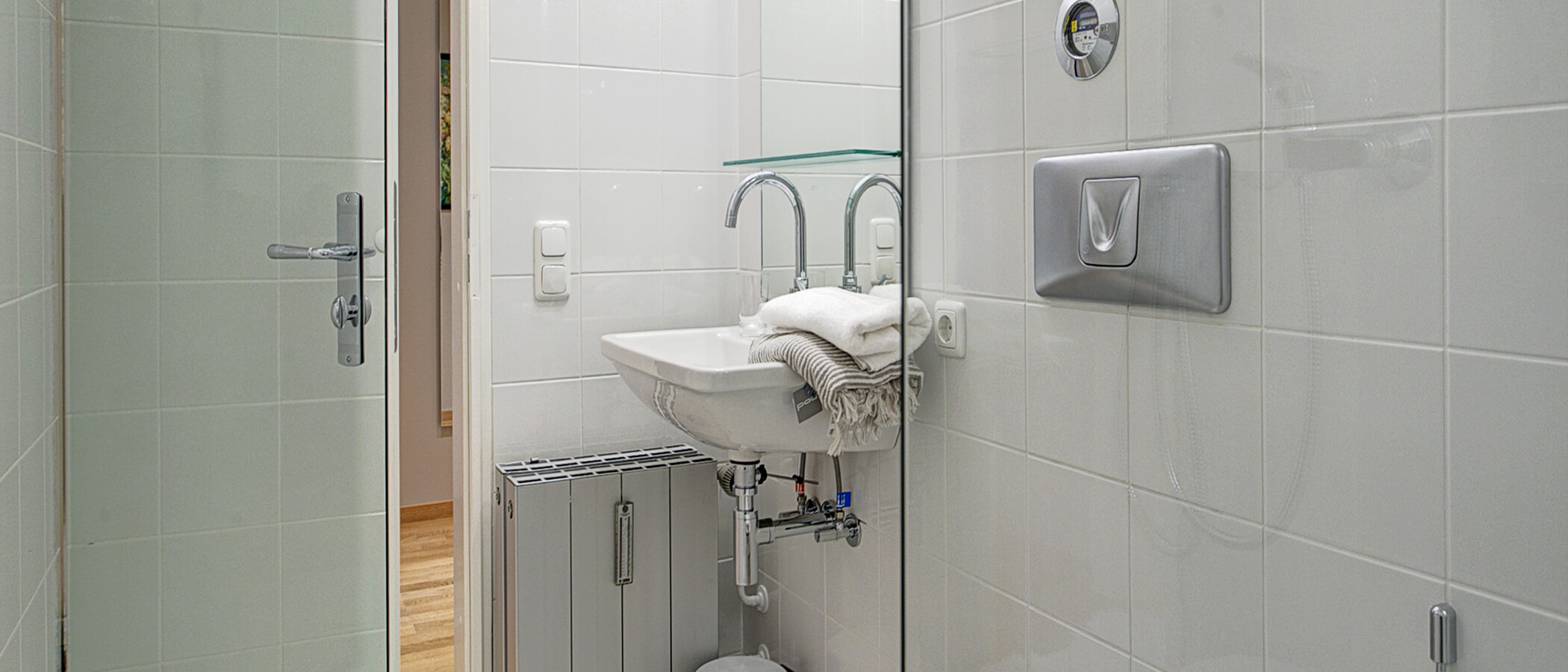 Dachterrassenwohnung München Arabellapark 03 2. Badezimmer 9024