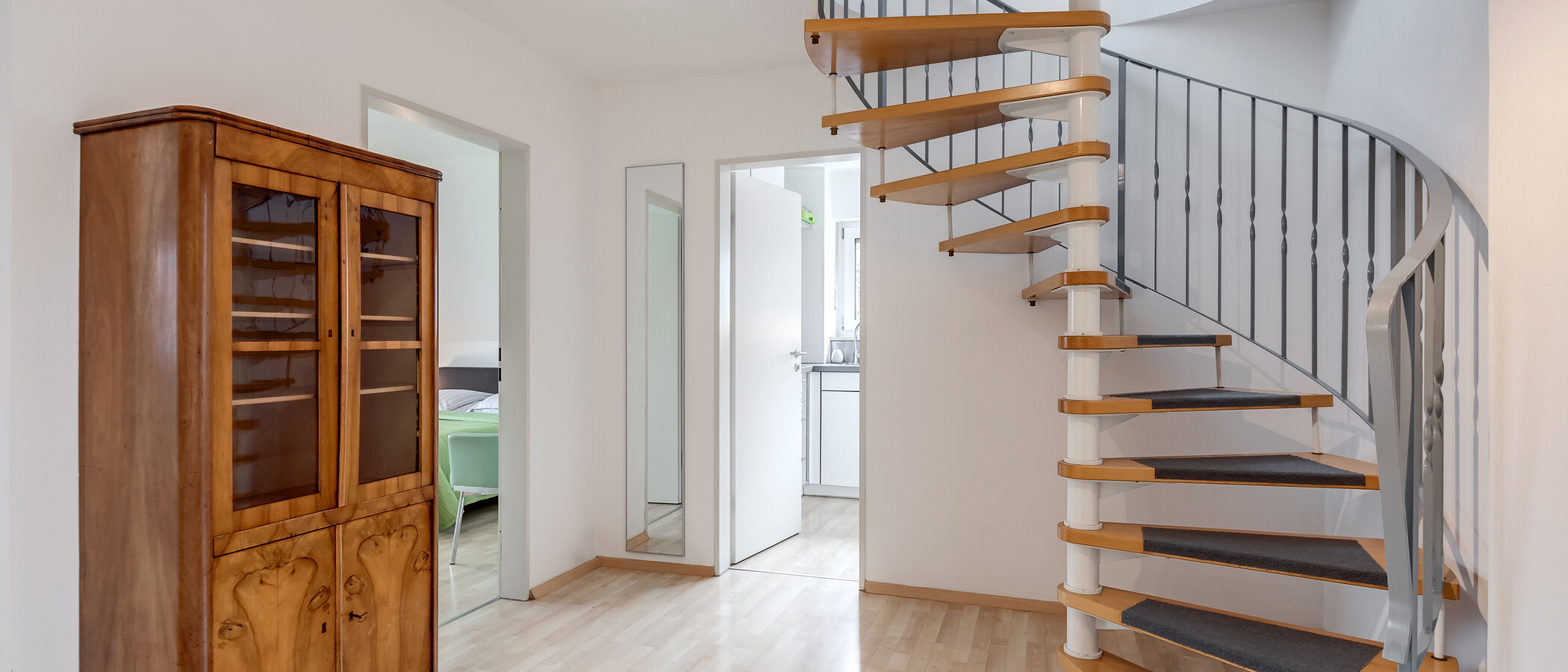 Wohnung München Nymphenburg-Gern 02 Flur/Gang 9046