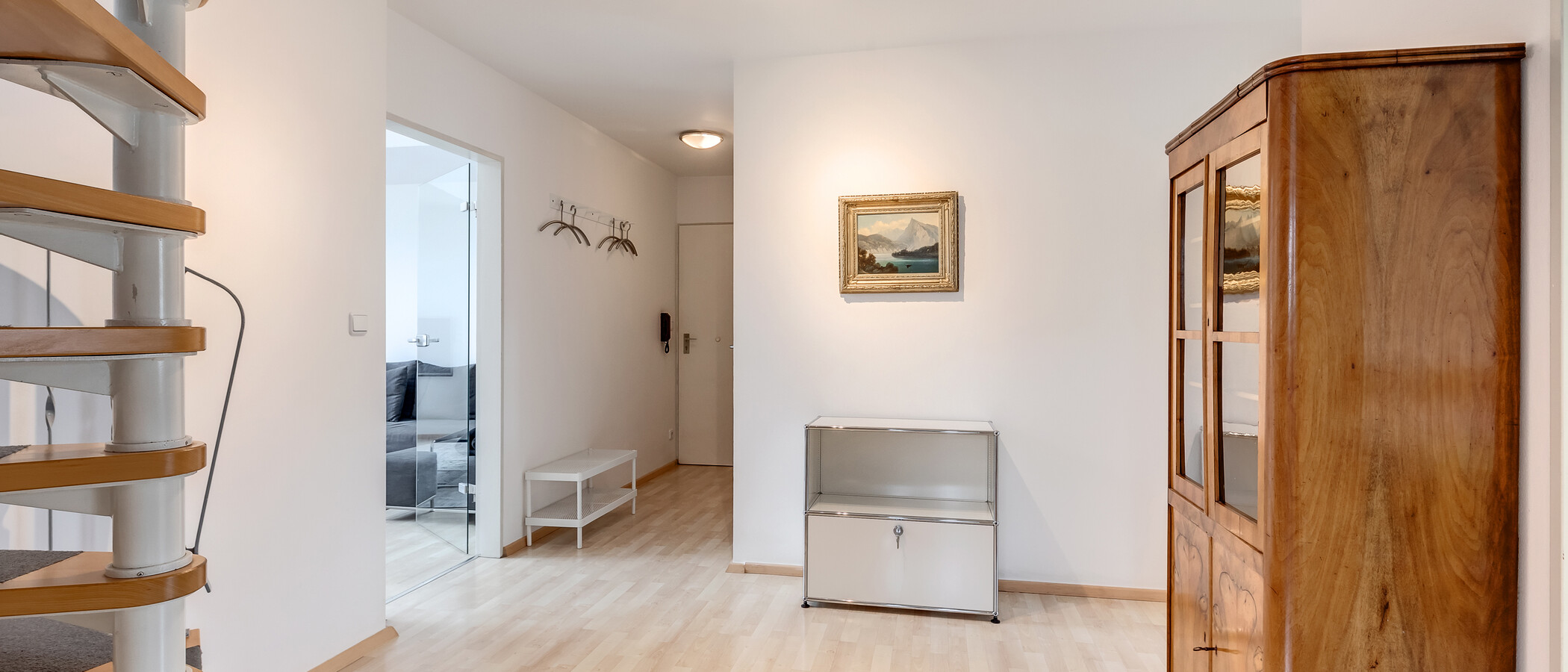 Wohnung München Nymphenburg-Gern 04 Flur/Gang 9046