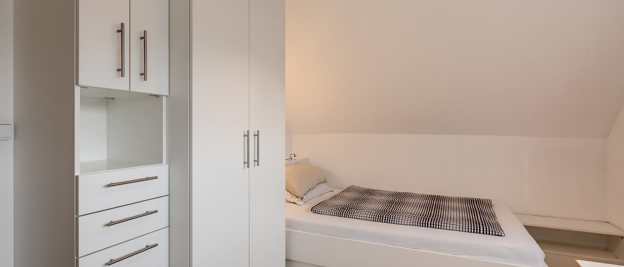 Wohnung München Nymphenburg-Gern 04 2. Schlafzimmer	 9046