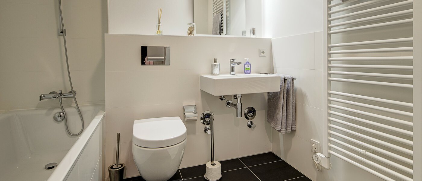 Wohnung München Neuhausen 01 Badezimmer 9058