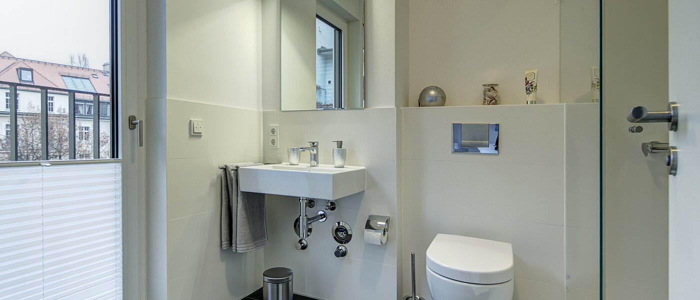 Wohnung München Neuhausen 02 2. Badezimmer 9058