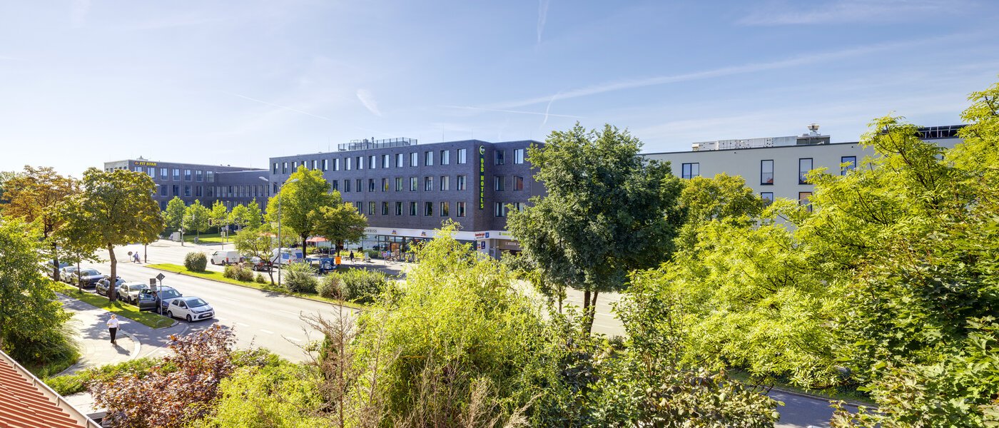 Dachgeschosswohnung München Trudering 01 Aussicht 9072