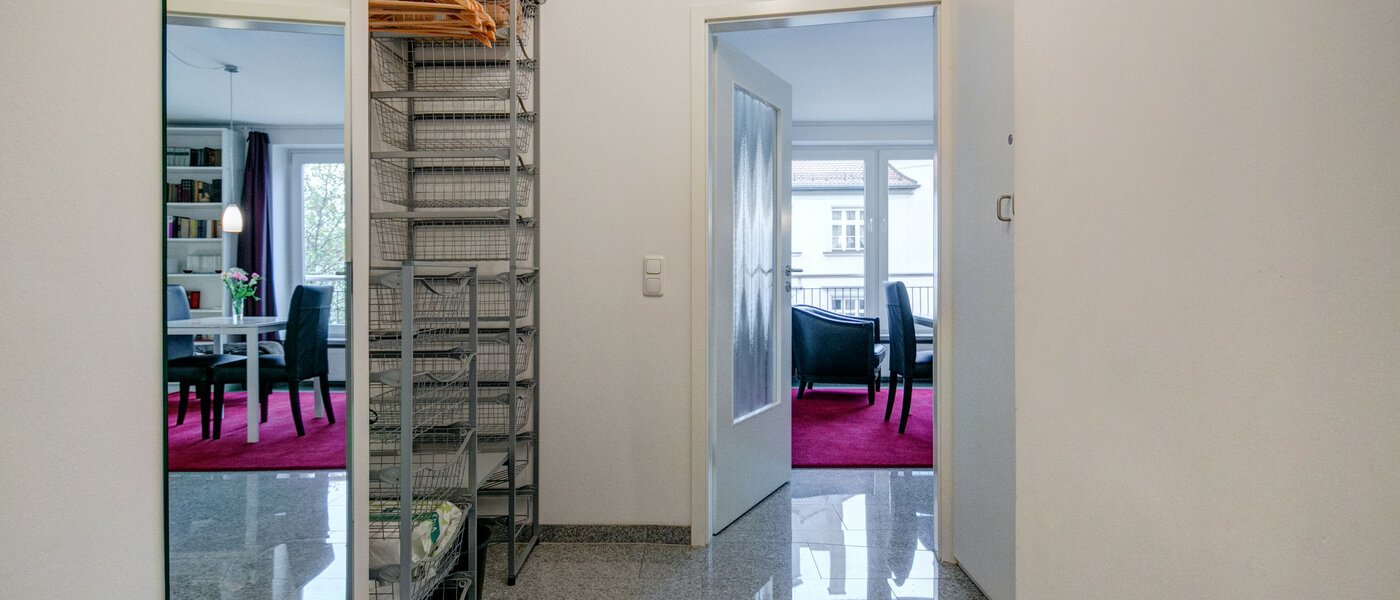 Apartment München Glockenbachviertel 01 Flur/Gang 9081